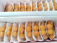 プラスチック容器に入った様々なドーナツ

AI 生成コンテンツは誤りを含む可能性があります。